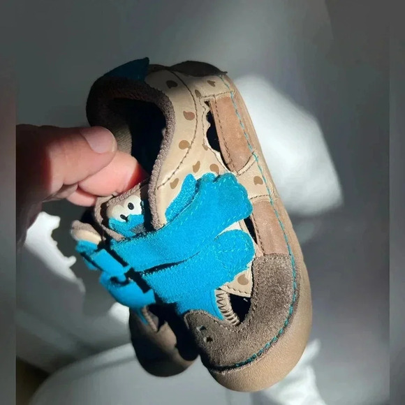 Stride Rite
Cookie Monster First Walker (Infant/Toddler),Cookie Monster 6W size - Picture 6 of 13